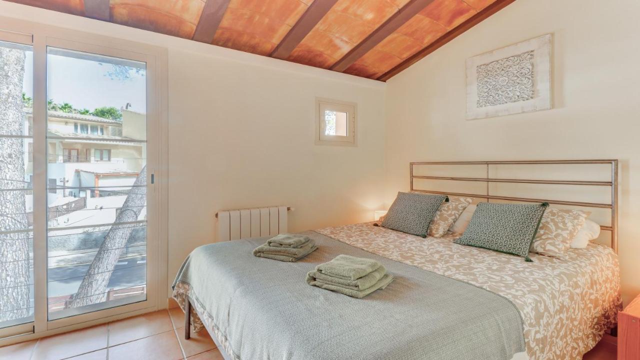 Casa Rosada Cala de Sant Vicenc
